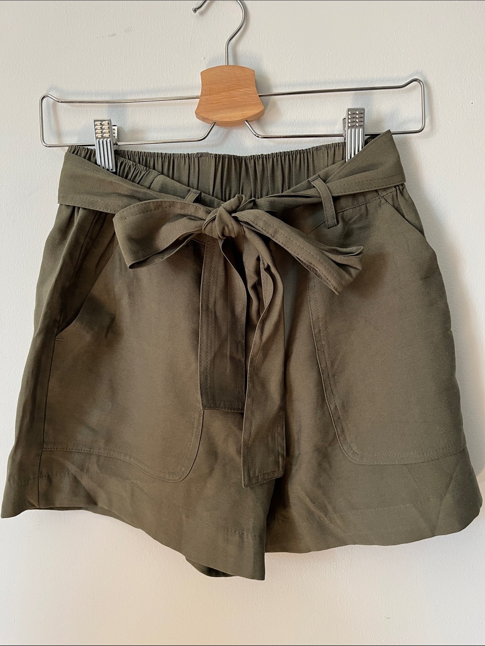 A new day Classic Preppy Minimalist High-Rise Tie-Waist Women's Shorts Sz:XS